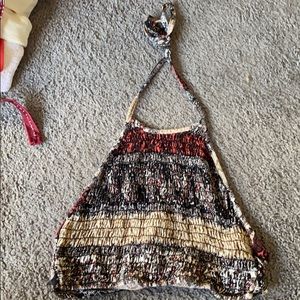 Backless halter crop top